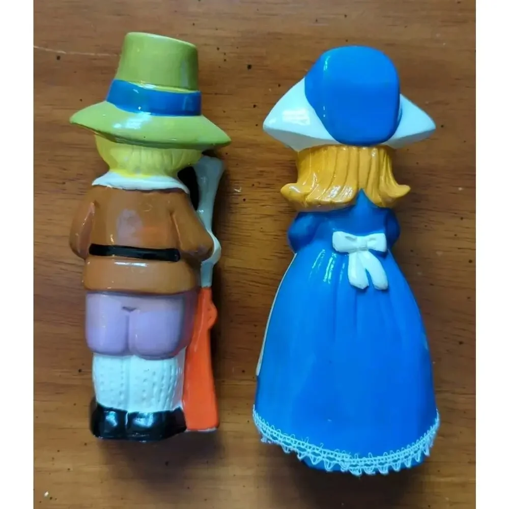 Vintage Napco ware Pilgrim Boy and Girl Figurines Thanksgiving Japan 6